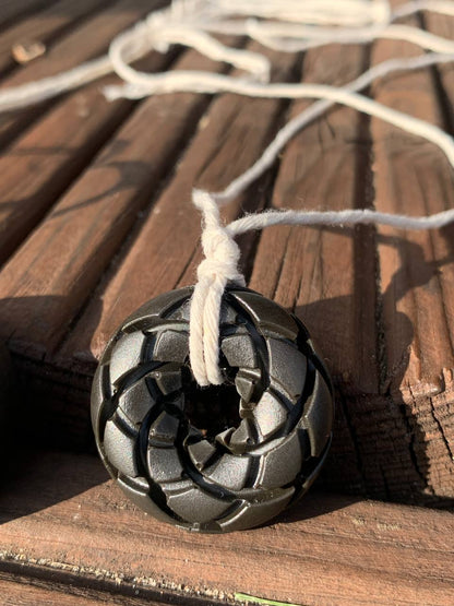 Paramagnētiskais Bazalta amulets - Tors